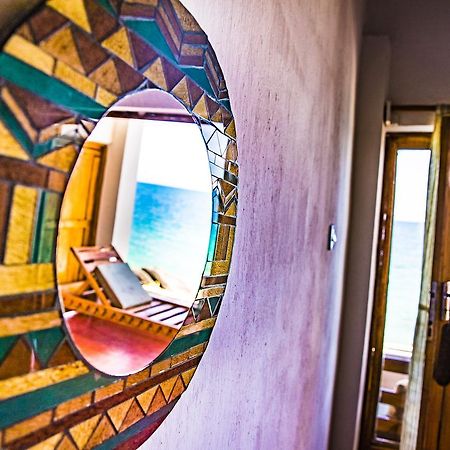 Njaya Lodge Nkhata Bay Luaran gambar