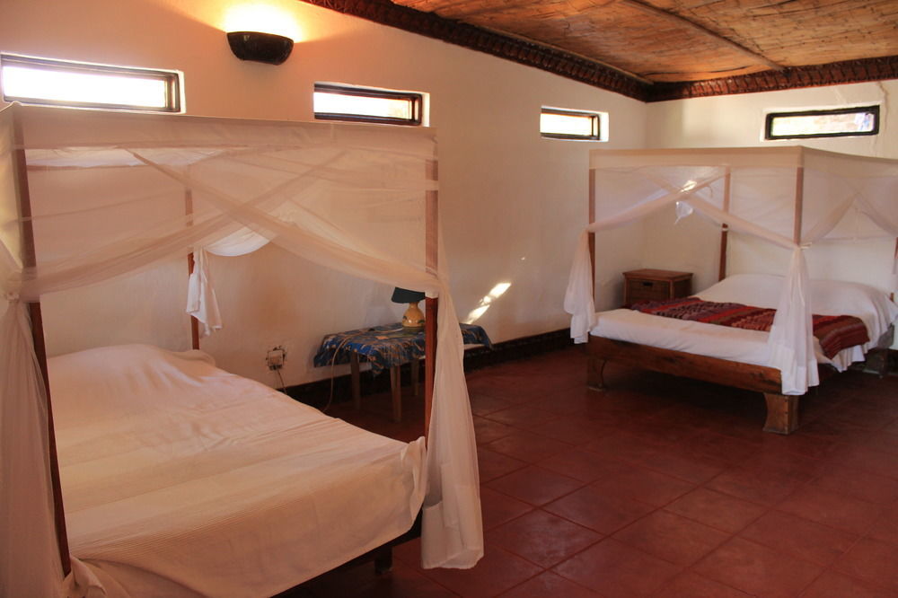 Njaya Lodge Nkhata Bay Luaran gambar