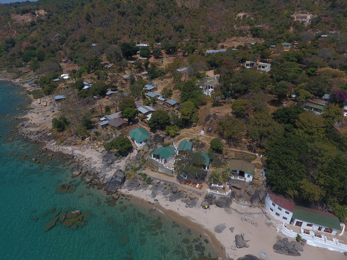 Njaya Lodge Nkhata Bay Luaran gambar