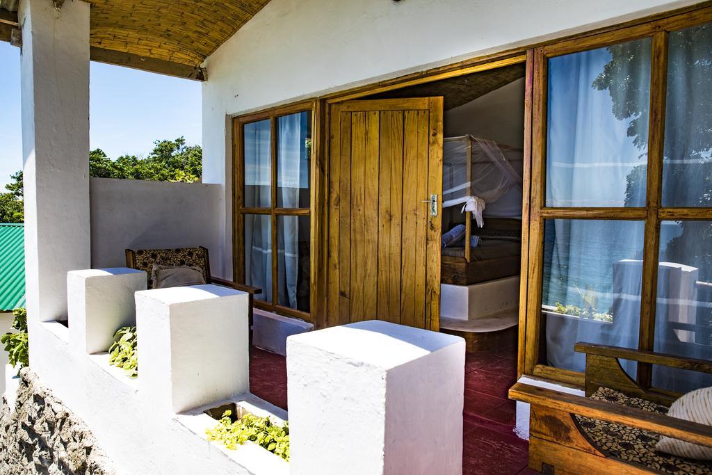 Njaya Lodge Nkhata Bay Luaran gambar