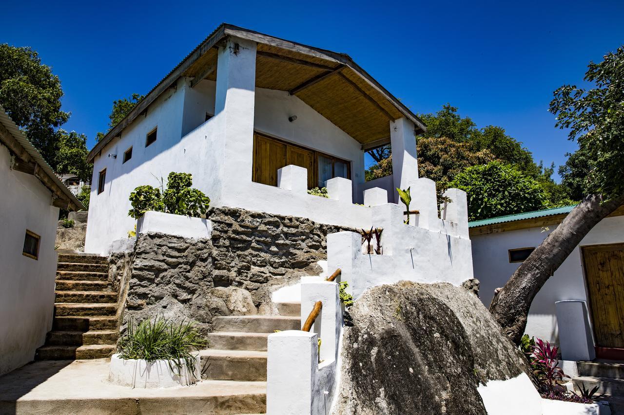 Njaya Lodge Nkhata Bay Luaran gambar